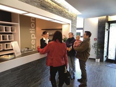 Reit- Und Sporthotel Eibenstock Bagian luar foto